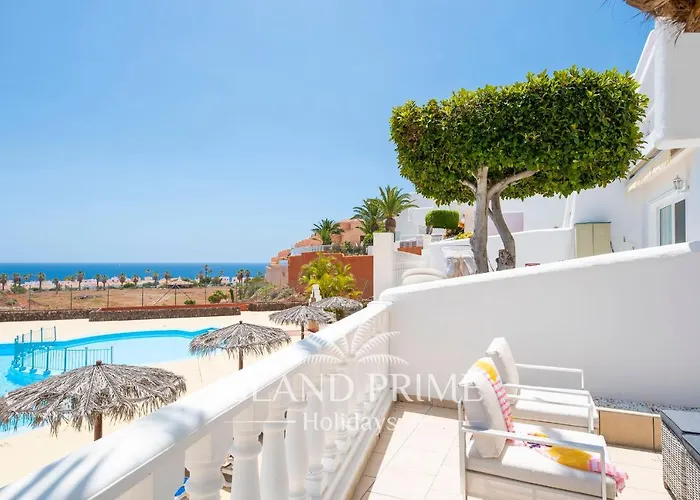 Seaviews 2x Bedroom In Club Complex Sc141 *