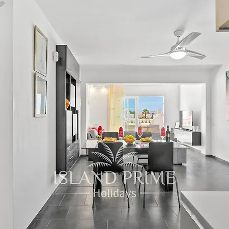 Seaviews 2x Bedroom In Club Complex Sc141 *